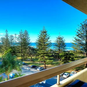 Oceania On Burleigh 4* Gold Coast